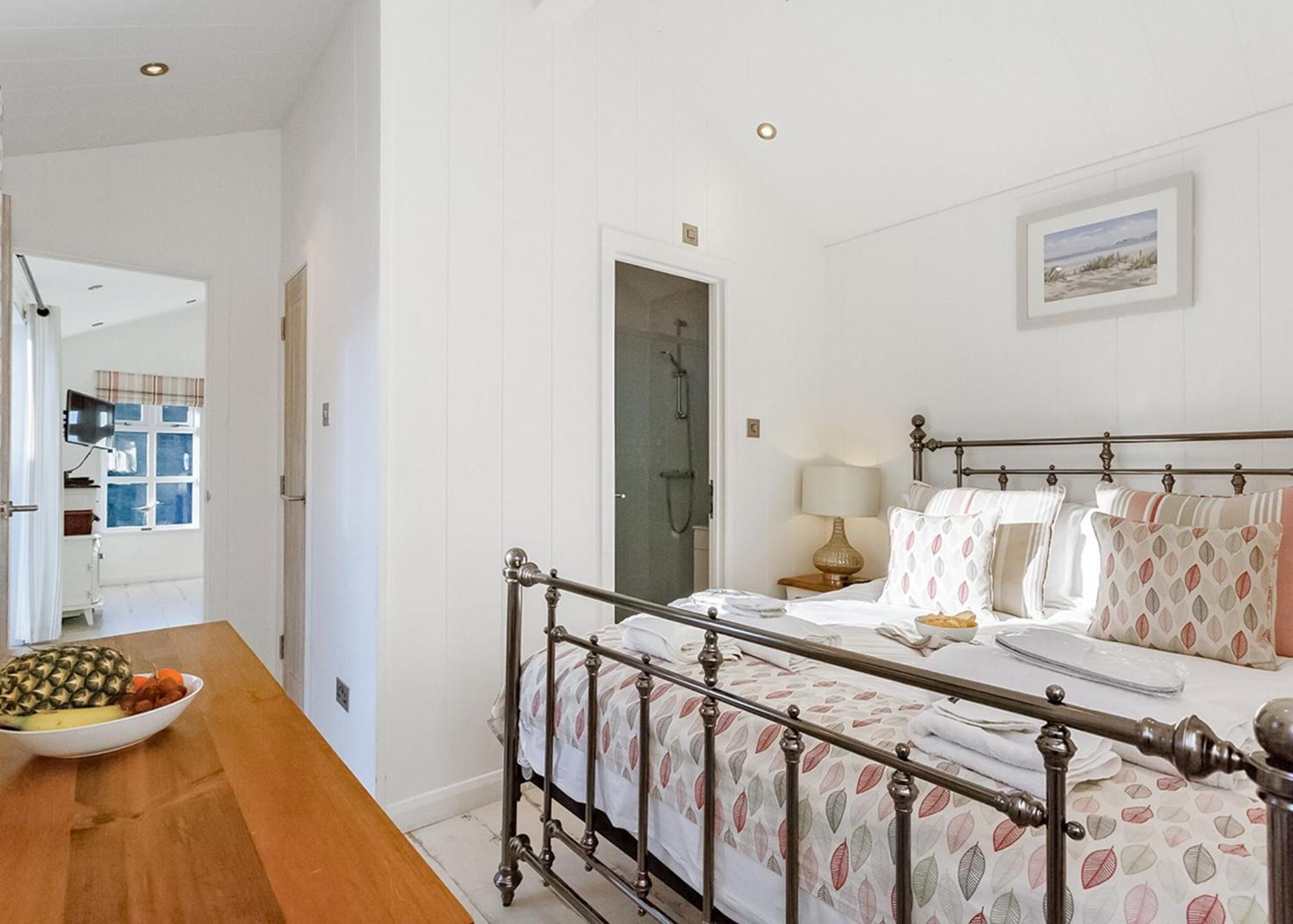 Beach Cove Coastal Retreat إلفراكومبْ الغرفة الصورة