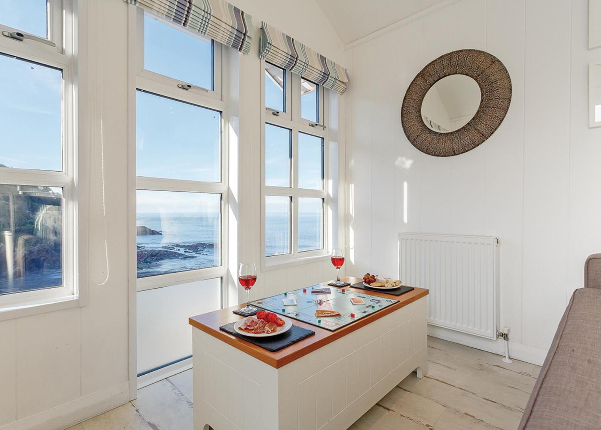 Beach Cove Coastal Retreat إلفراكومبْ الغرفة الصورة